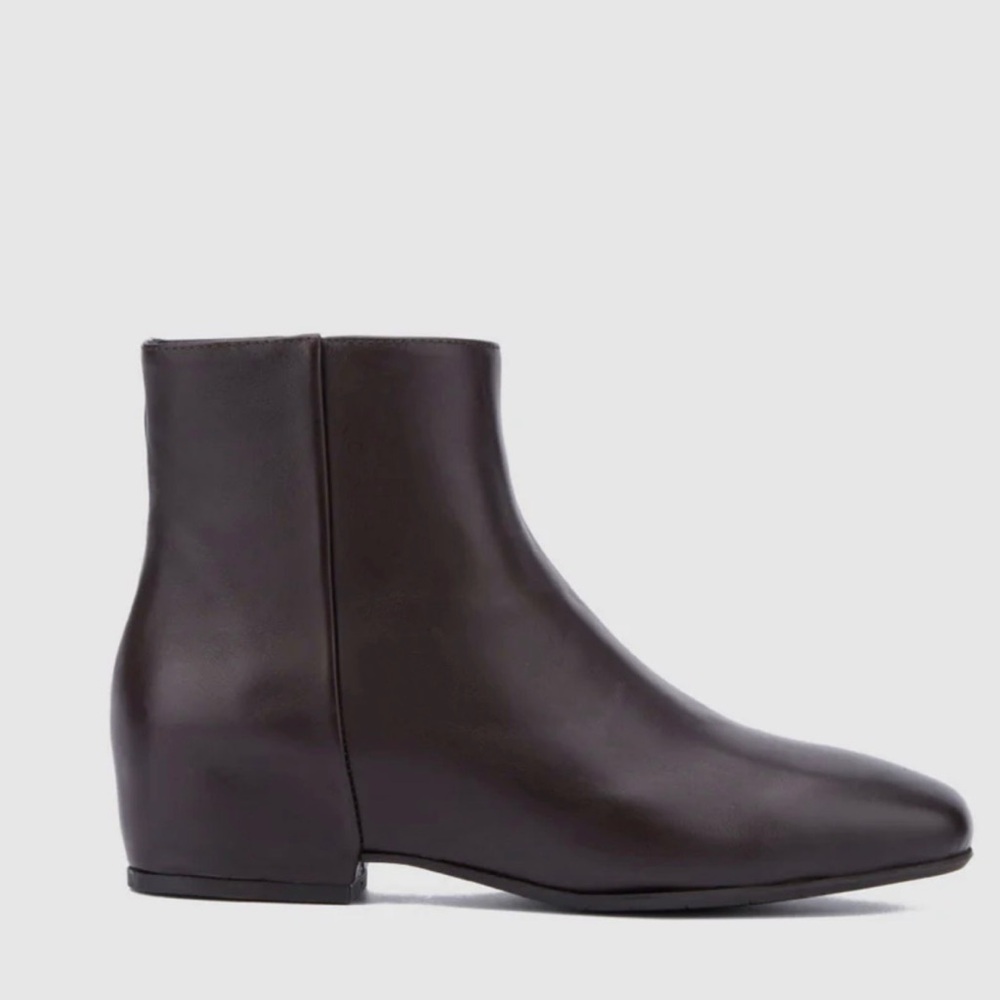 Aquatalia Uri Dolomite Ankle Boots - Picture 2 of 10